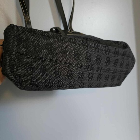 EUC Dooney & Burke Signature Monogram Shoulder Bag with matching Wallet - Picture 13 of 14